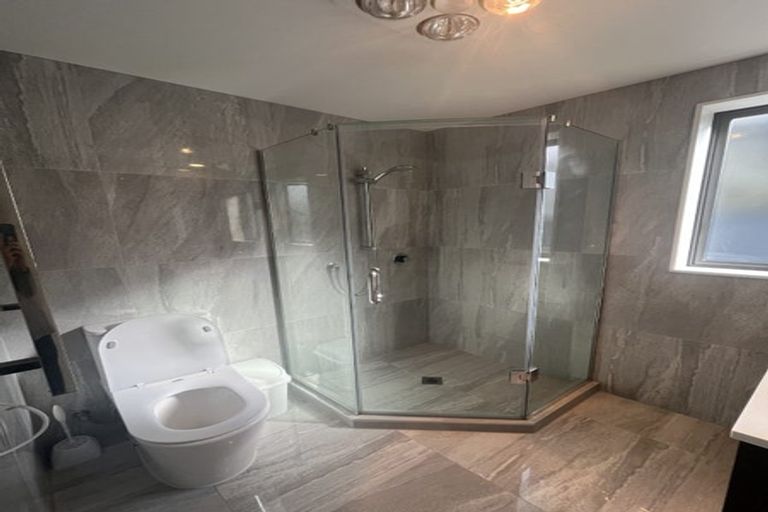 Photo of property in 15 Ballyliffin Drive, Flat Bush, Auckland, 2019