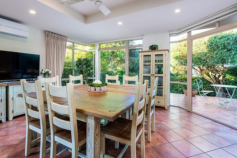 Photo of property in 3/284 Lake Road, Hauraki, Auckland, 0622