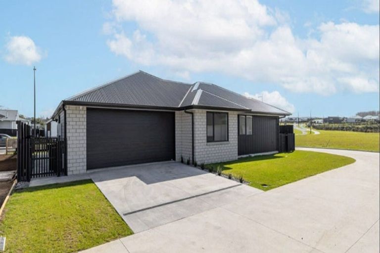 Photo of property in 2 Warren Lane, Morrinsville, 3300
