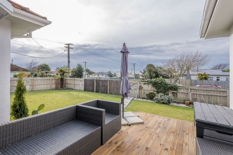 Photo of property in 15 Reeve Street, Levin, 5510
