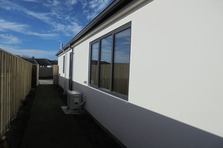 Photo of property in 4 Clontarf Lane, Belfast, Christchurch, 8051