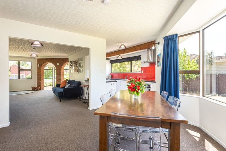 Photo of property in 36 Riverlaw Terrace, Saint Martins, Christchurch, 8022
