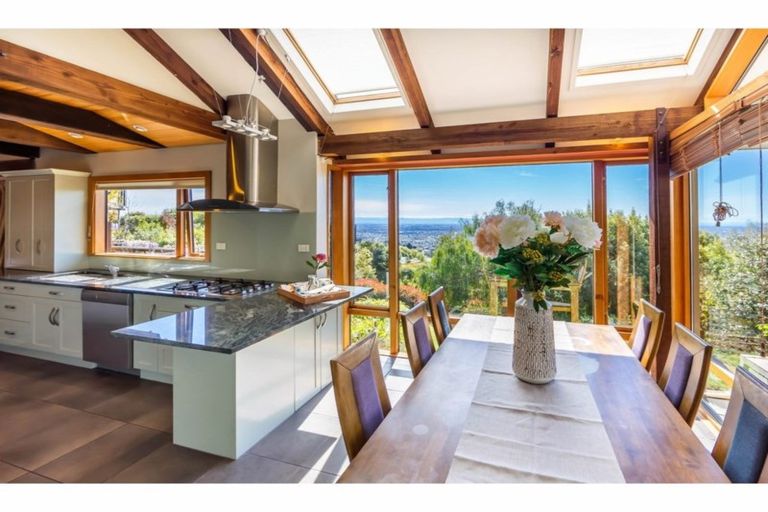 Photo of property in 5 Amherst Place, Cashmere, Christchurch, 8022