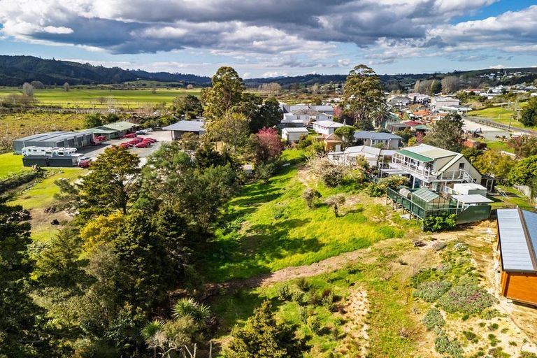Photo of property in 18 Station Road, Kawakawa, 0210