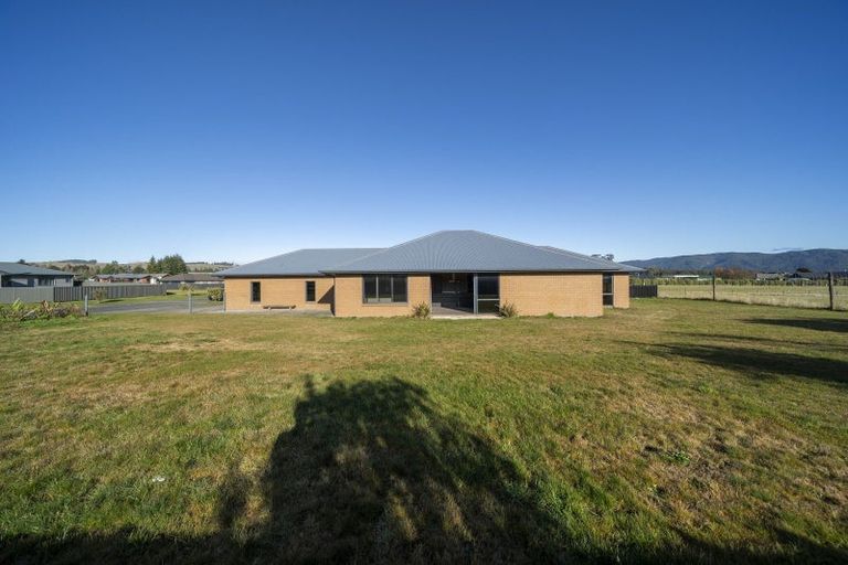 Photo of property in 19 Orbell Crescent, Te Anau, 9679