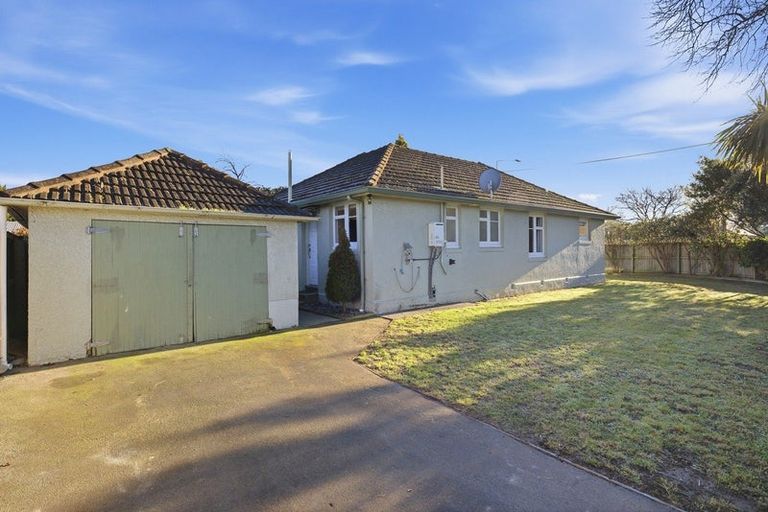 Photo of property in 145 Langdons Road, Northcote, Christchurch, 8052