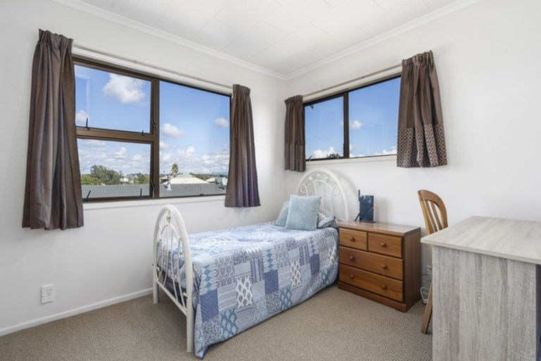 Photo of property in 142 Parklands Avenue, Bell Block, New Plymouth, 4312