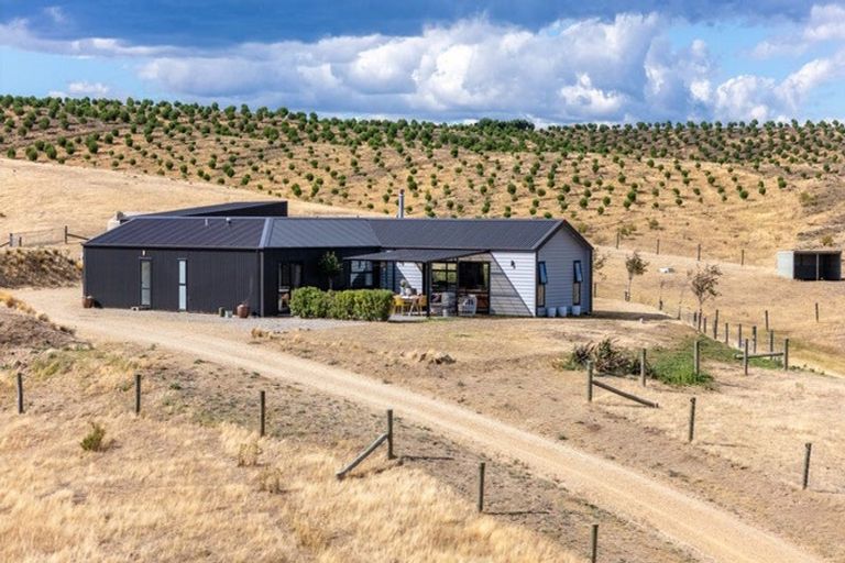 Photo of property in 77 Leaning Rock Road, Springvale, Alexandra, 9393