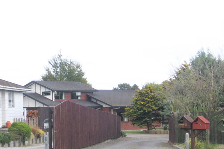 Photo of property in 4 Clarke Grove, Richmond Heights, Taupo, 3330