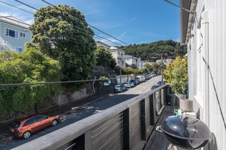 Photo of property in 52 Ellice Street, Mount Victoria, Wellington, 6011