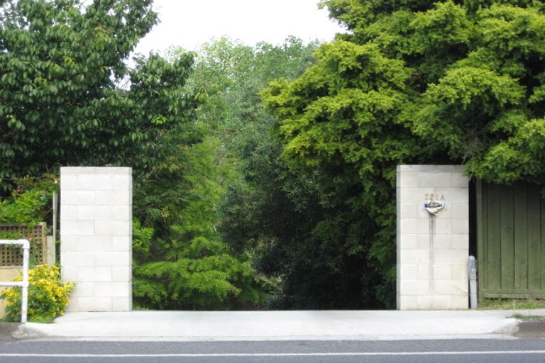 Photo of property in 2/221 Great South Road, Drury, 2113