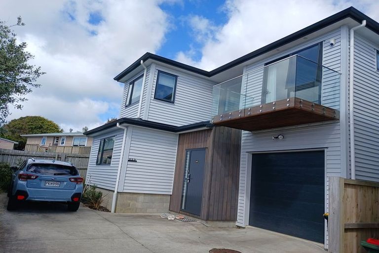 Photo of property in 60d Bay Street, Red Beach, 0932