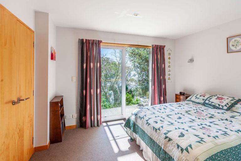 Photo of property in 5 Chilton Road, Hospital Hill, Napier, 4110