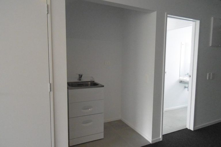 Photo of property in 7 Forbes Mccammon Drive, Swanson, Auckland, 0614