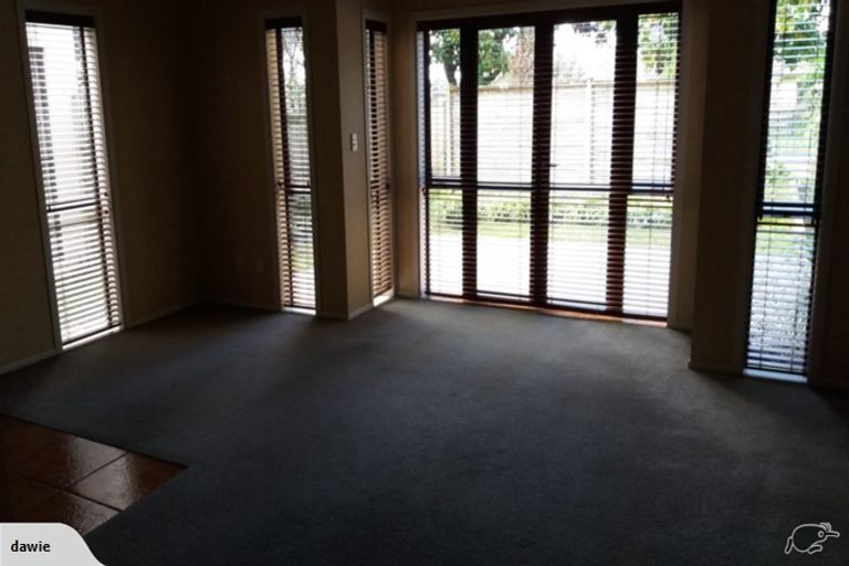 Photo of property in 62 Huntington Drive, Huntington Park, Auckland, 2013