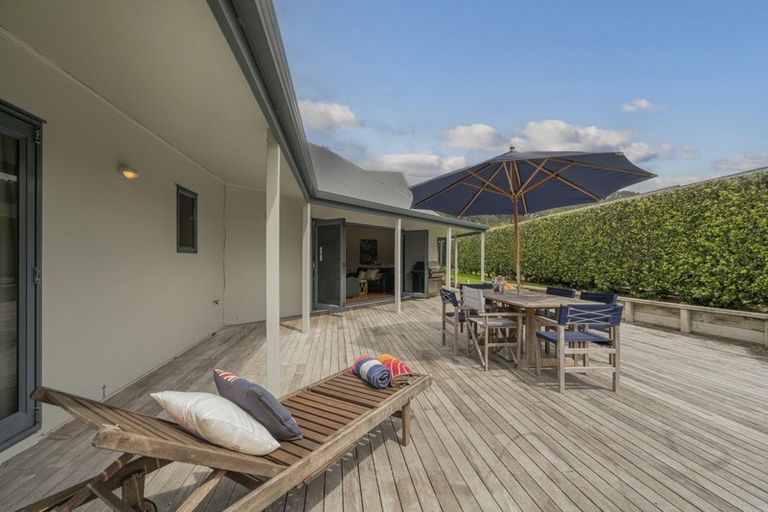 Photo of property in 12 Michelle Lane, Hahei, Whitianga, 3591