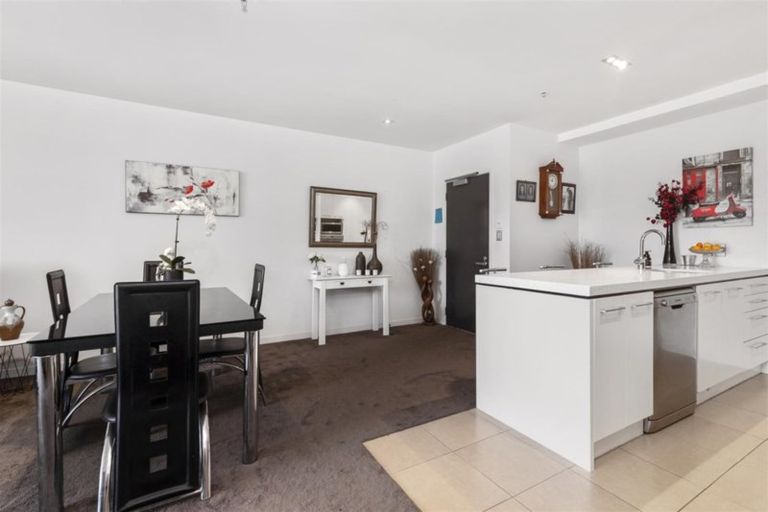 Photo of property in Maison Apartments, 107/16 Huron Street, Takapuna, Auckland, 0622