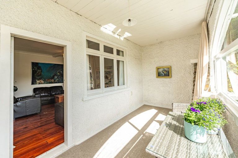 Photo of property in 55 Great North Road, Saint Johns Hill, Whanganui, 4501