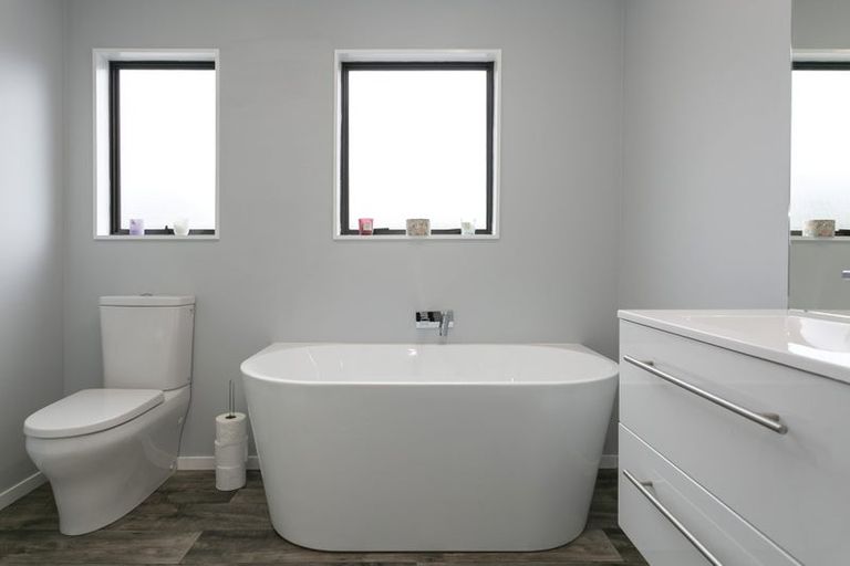 Photo of property in 40 Kahotea Drive, Motuoapa, Turangi, 3382