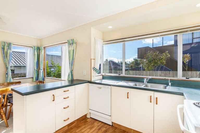 Photo of property in 66 Stanley Street, Wharewaka, Taupo, 3330