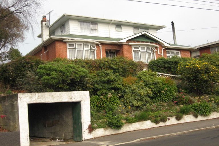 Photo of property in 32 Glen Road, Mornington, Dunedin, 9011