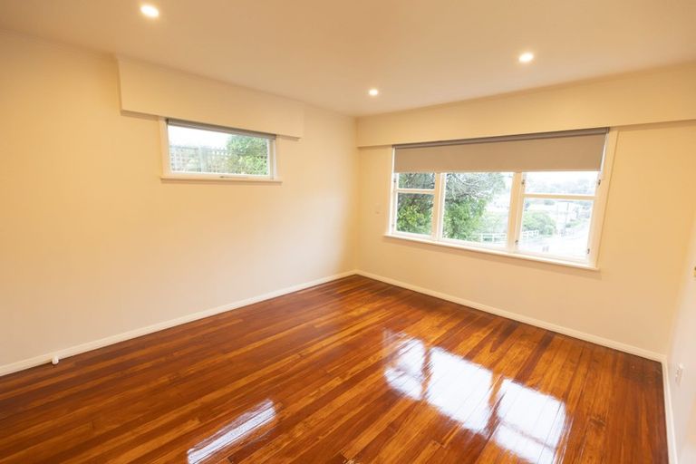 Photo of property in 64 Helston Road, Paparangi, Wellington, 6037