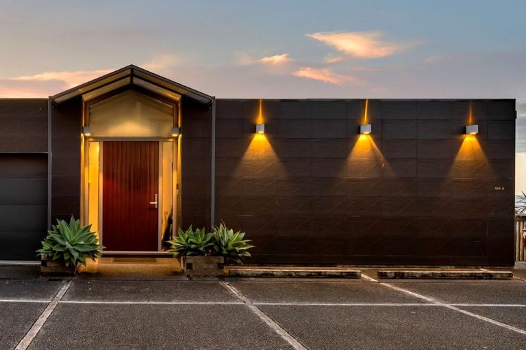 Photo of property in 370b Devon Street West, Lynmouth, New Plymouth, 4310