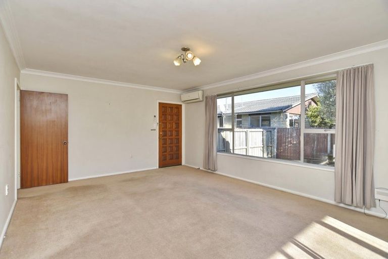 Photo of property in 2/28 Strathfield Avenue, Dallington, Christchurch, 8061