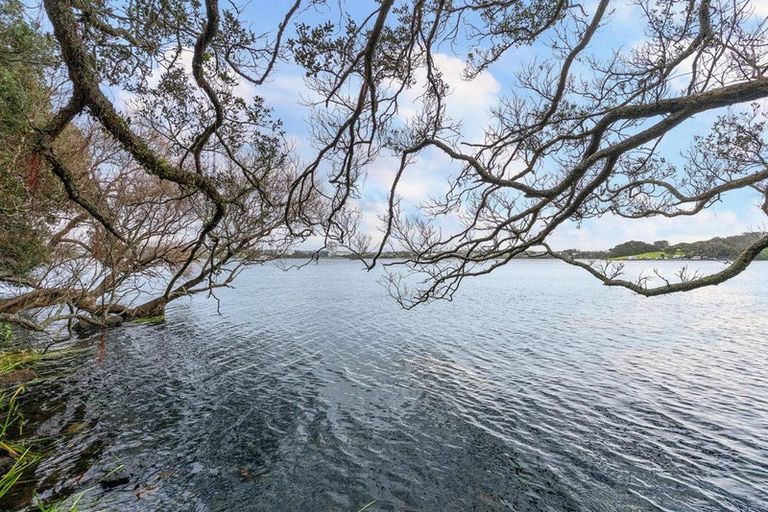 Photo of property in 5/258 Hurstmere Road, Takapuna, Auckland, 0622