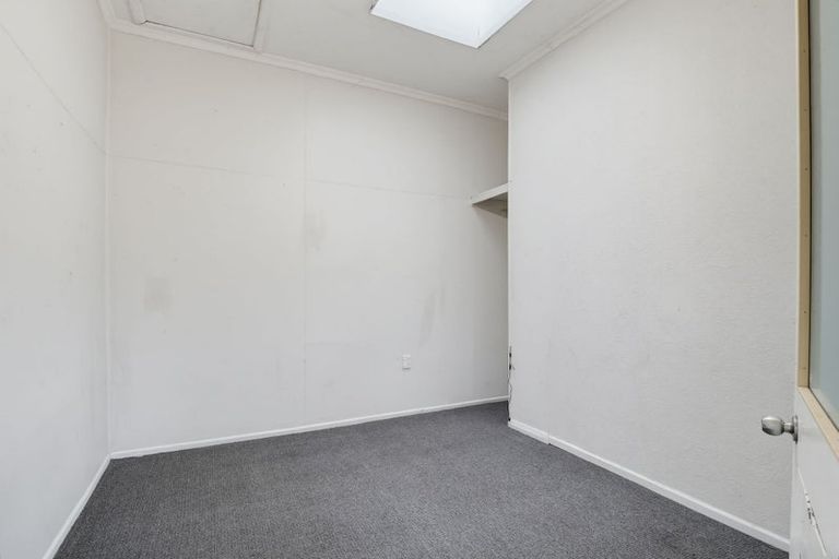 Photo of property in 68 Chelwood Street, Takaro, Palmerston North, 4412