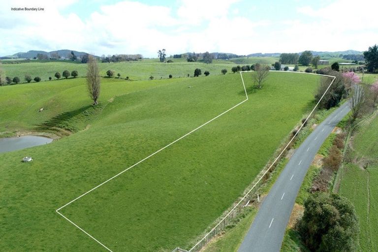 Photo of property in 194 Waimanu Road, Pukeatua, 3880