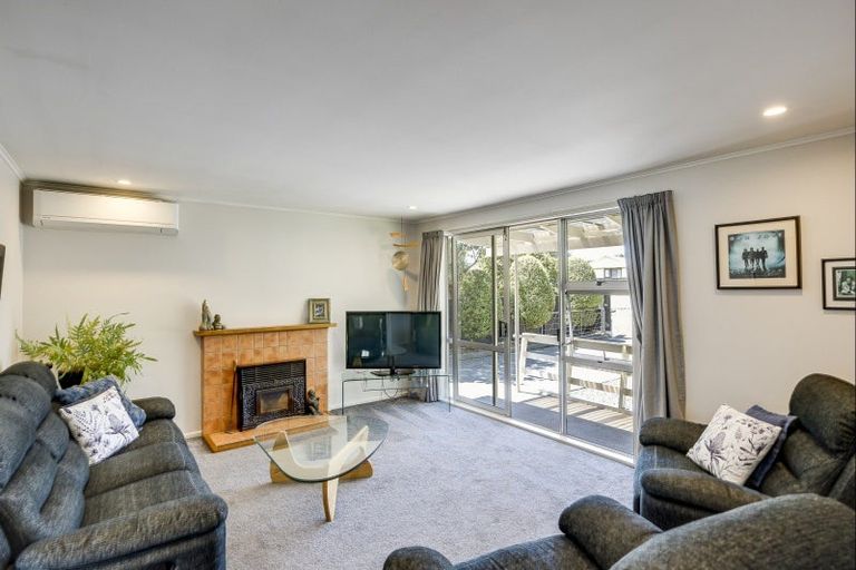 Photo of property in 513 Main North Road, Bay View, Napier, 4104