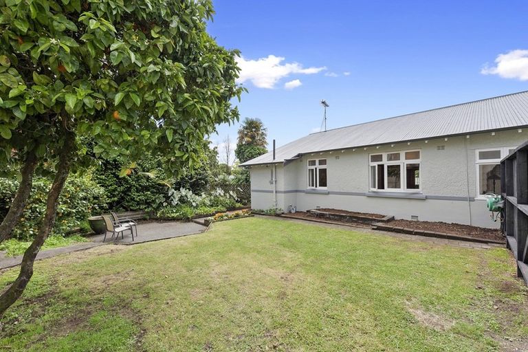 Photo of property in 14 Little London Lane, Hamilton Central, Hamilton, 3204