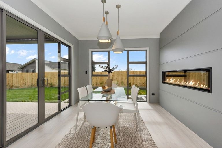 Photo of property in 10 Sydney Place, Flagstaff, Hamilton, 3210