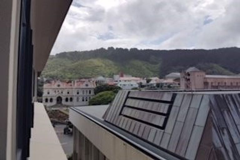 Photo of property in Kate Sheppard Apartments, 7d/42 Molesworth Street, Thorndon, Wellington, 6011