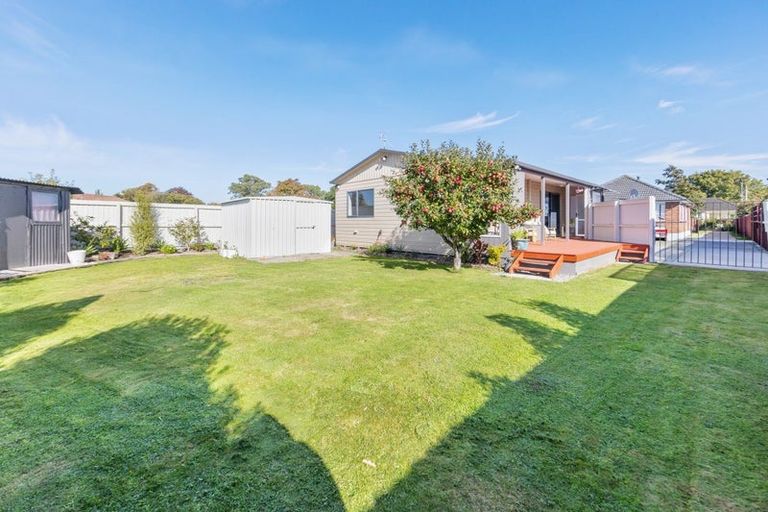 Photo of property in 20a Tiora Place, Upper Riccarton, Christchurch, 8041