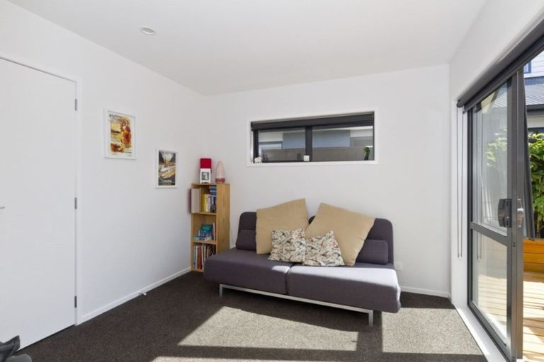 Photo of property in 8 Magnolia Lane, Kaukapakapa, Helensville, 0875