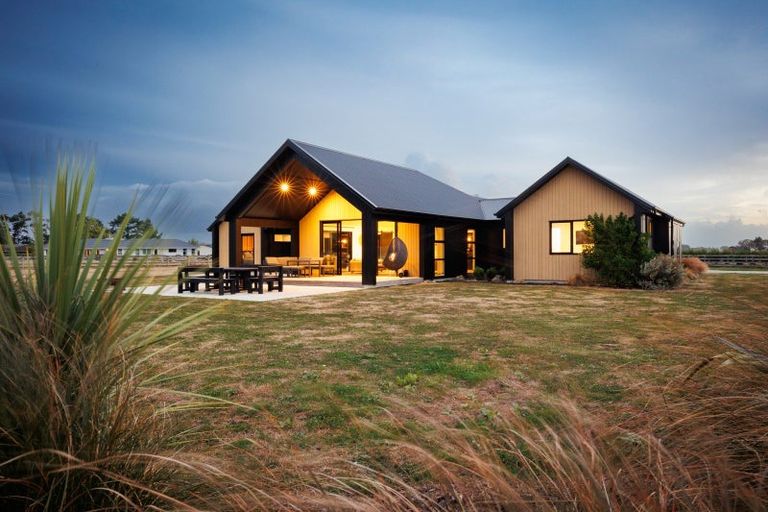 Photo of property in 15 Harvest Lane, Newbury, Feilding, 4775