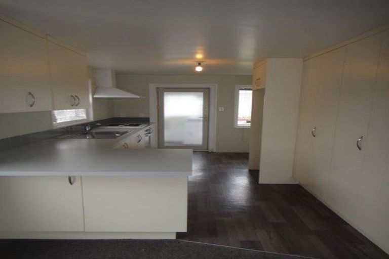 Photo of property in 11a Renfrew Street, Upper Riccarton, Christchurch, 8041