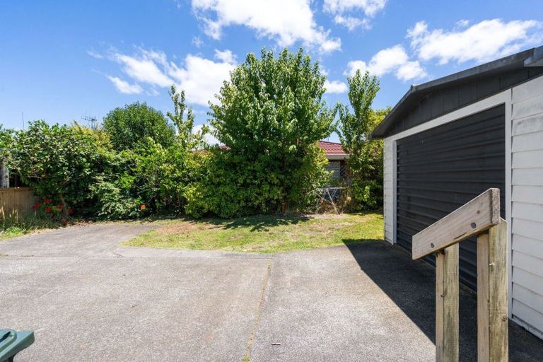 Photo of property in 24 Lovatt Crescent, Kensington, Whangarei, 0112
