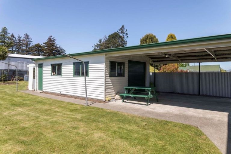 Photo of property in 31 York Street, Dannevirke, 4930