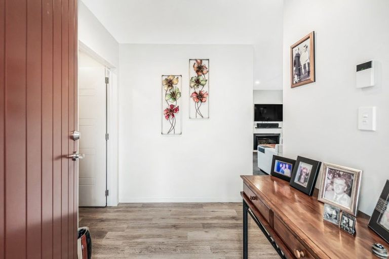 Photo of property in 35 Ledbury Drive, Rolleston, 7615