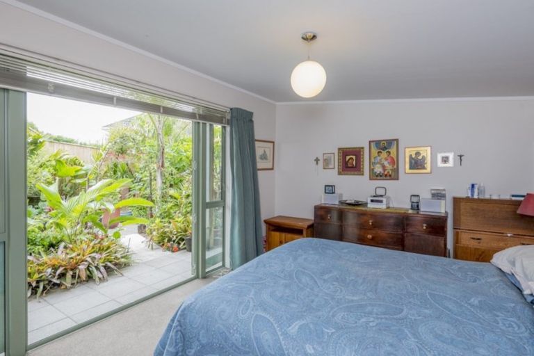 Photo of property in 31 Kapiti Lane, Otaki Beach, Otaki, 5512