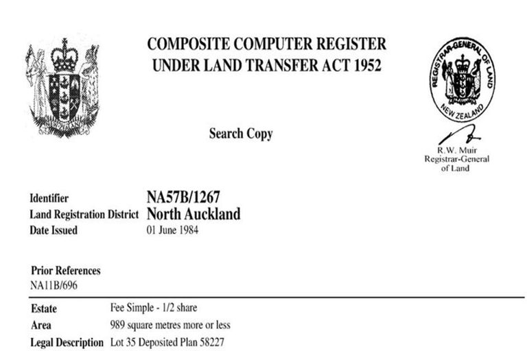 Photo of property in 2/5 Gull Lane, Mairangi Bay, Auckland, 0630