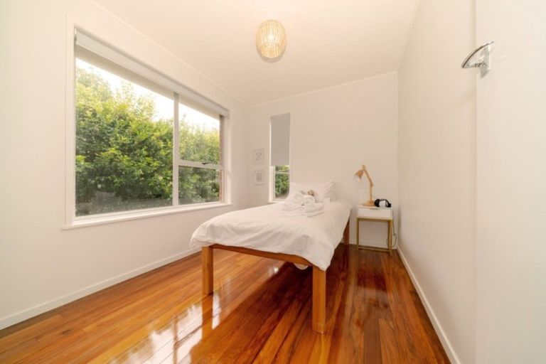 Photo of property in 22 Morriggia Place, Bayview, Auckland, 0629