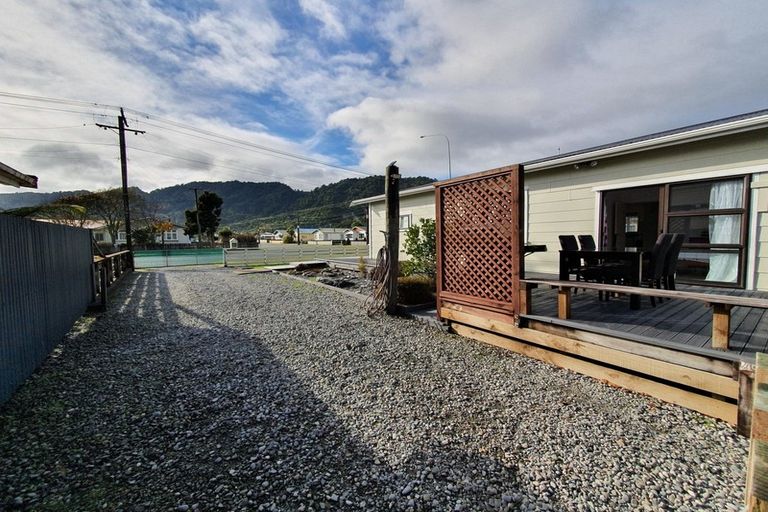 Photo of property in 94 Ward Street, Cobden, Greymouth, 7802