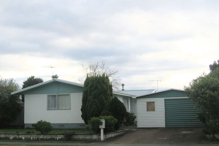 Photo of property in 78 Tait Drive, Greenmeadows, Napier, 4112