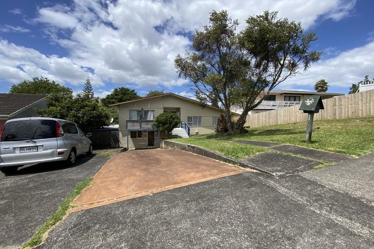 Photo of property in 14 Rotoiti Avenue, Pakuranga Heights, Auckland, 2010