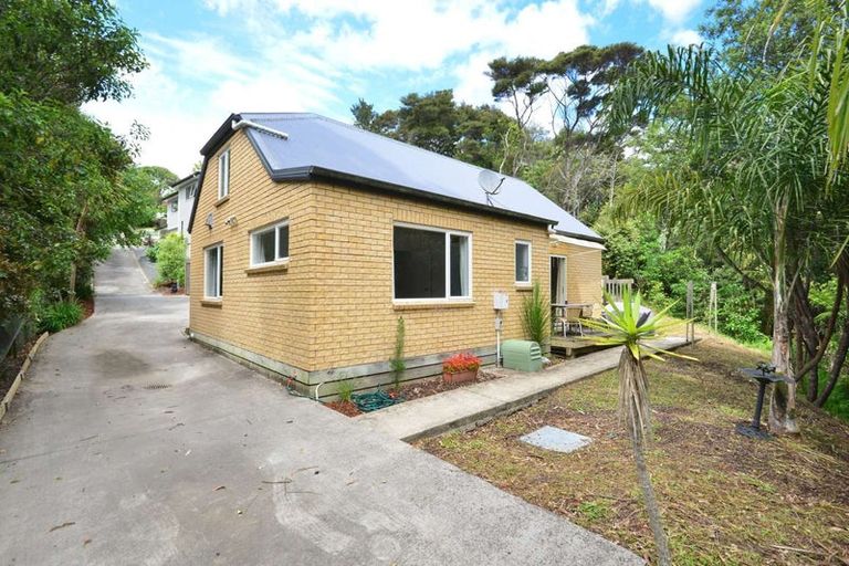 Photo of property in 98b Verran Road, Birkdale, Auckland, 0626