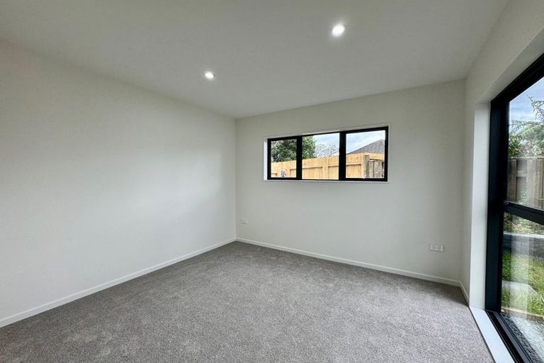 Photo of property in 9d Lismore Place, Papatoetoe, Auckland, 2025